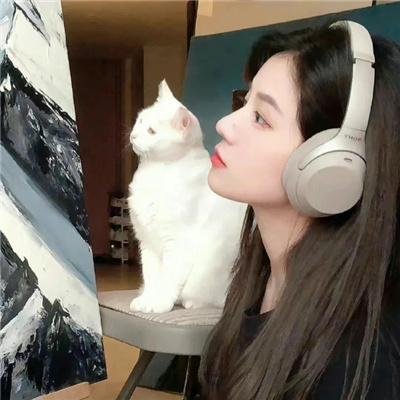 某天初恋闯进来